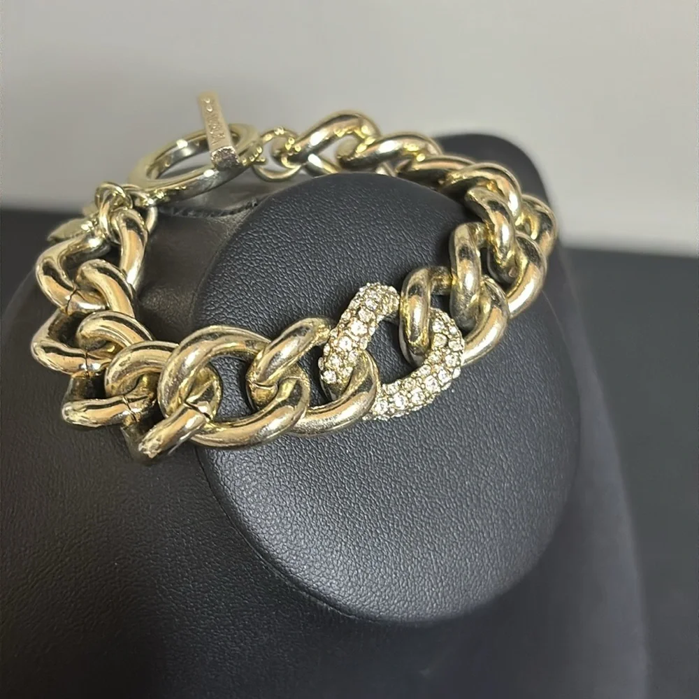 Victoria’s Secret Gold Tone Rhinestone Chunky Chain Toggle Bracelet
